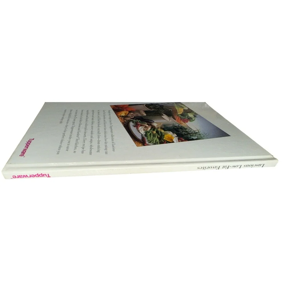 Luscious Low-Fat Favorites by Tupperware‎ (1993) Hardback